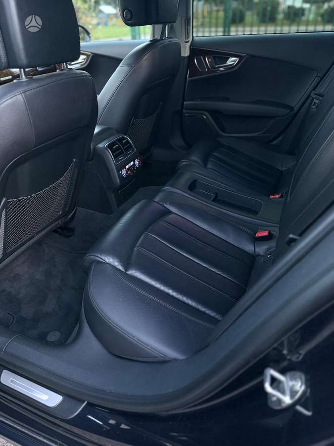 Audi A7, 3.0 l., hatchback