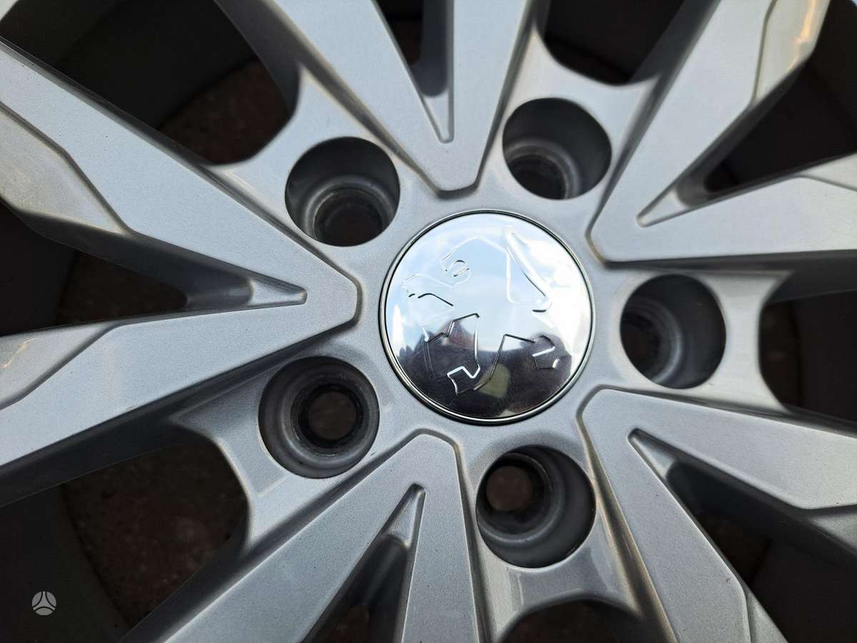Peugeot Rifter / 508 7j et48, light alloy, R17