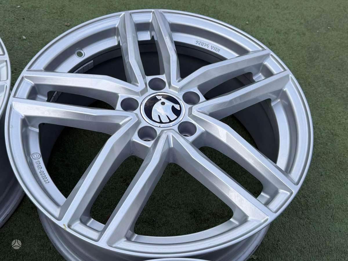 Skoda 7.5J, ET53, легкосплавные , R18