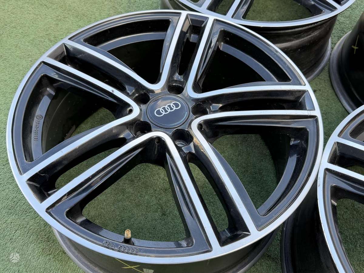 Audi 8J, ET43, light alloy, R19