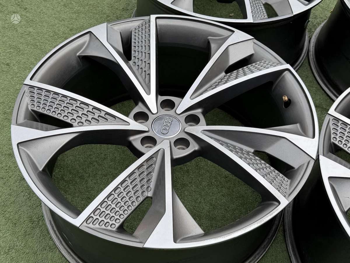 Audi 9J, ET25, light alloy, R21
