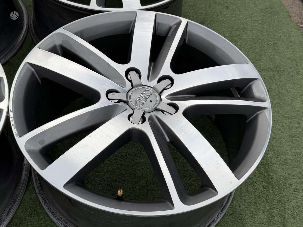 Audi 9J, ET60, легкосплавные , R20