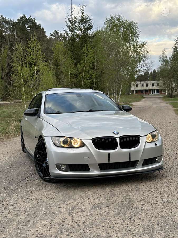 BMW 335, 3.0 l., coupe