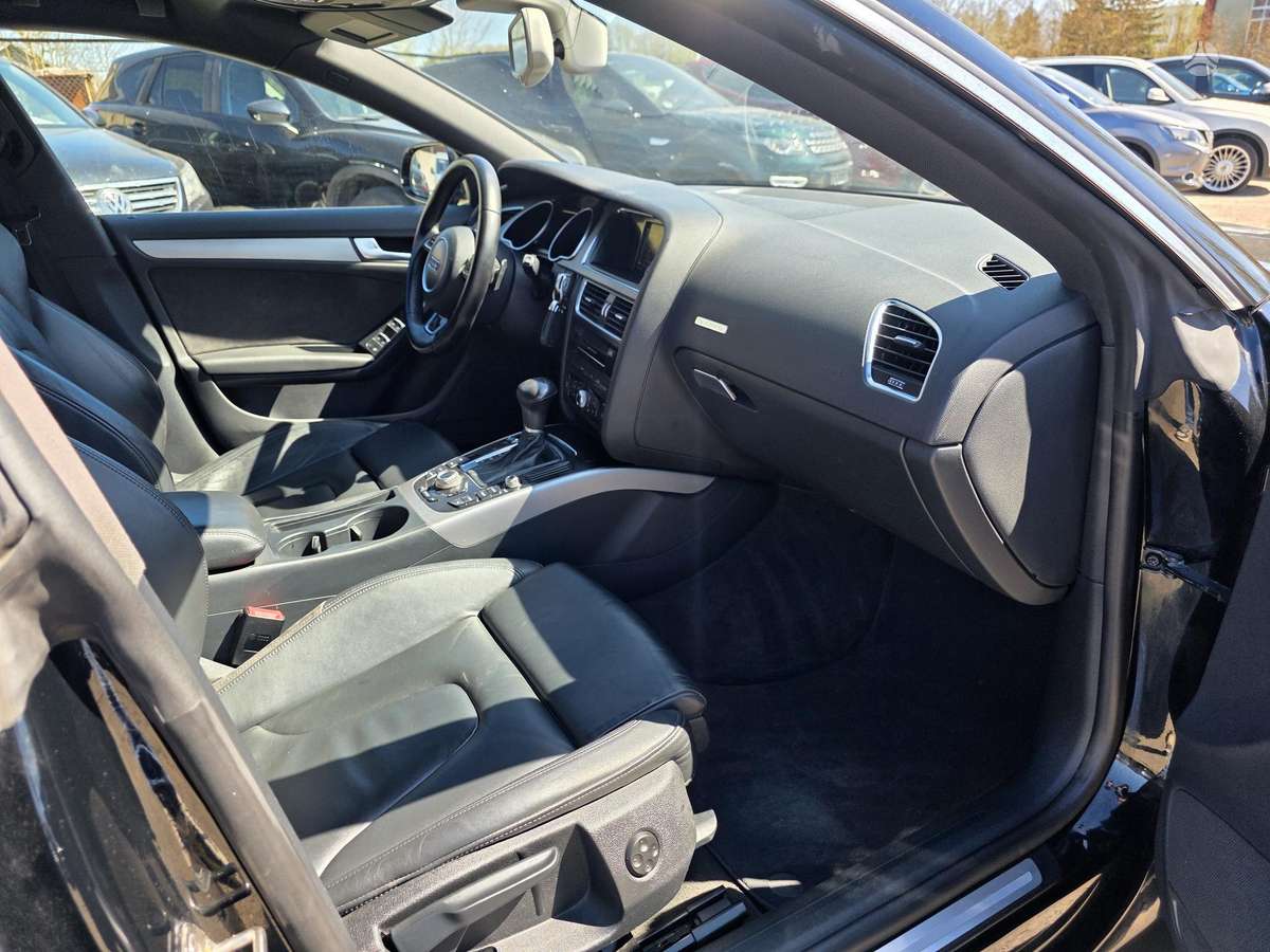 Audi A5, 3.0 l., hatchback