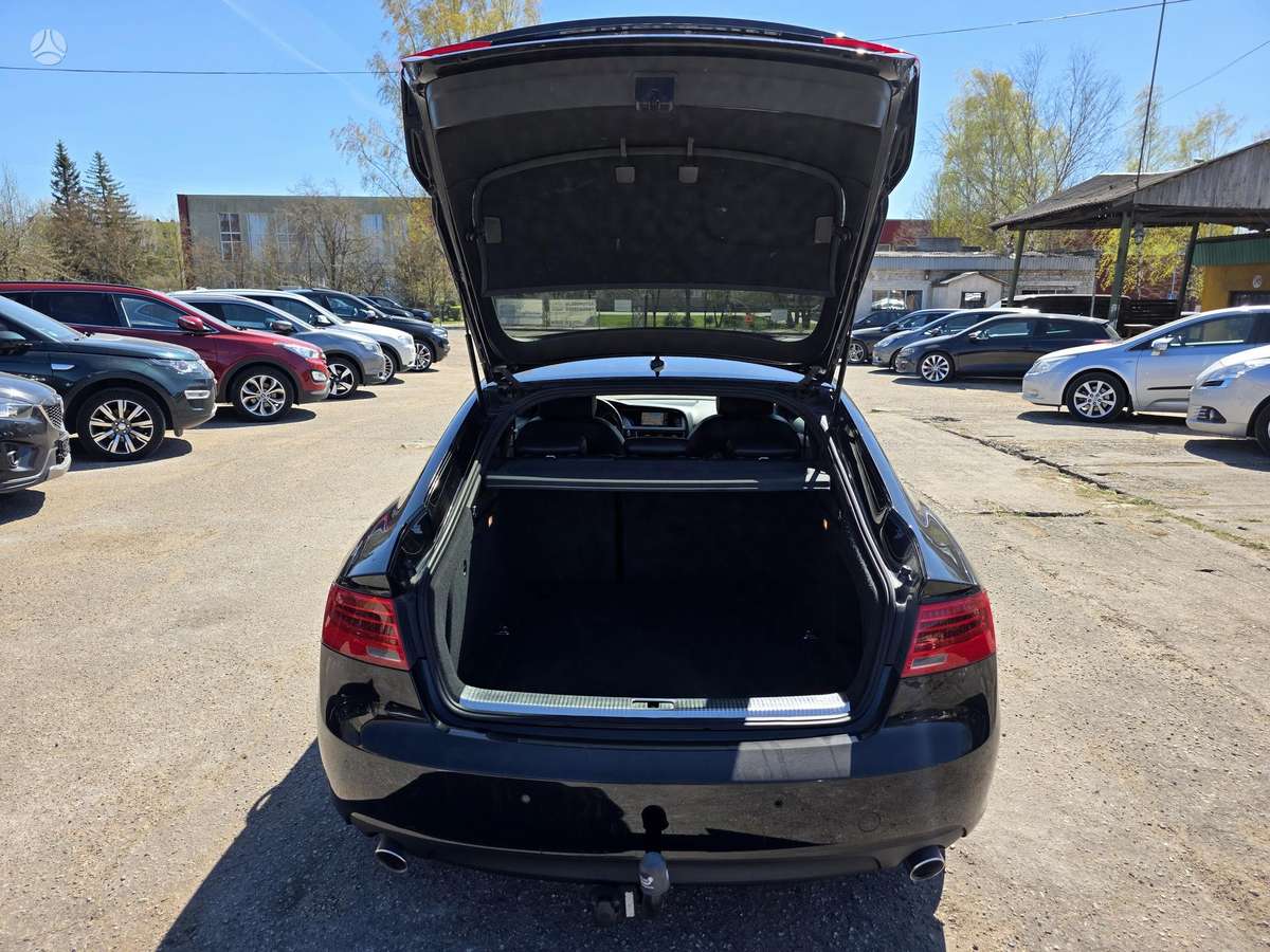 Audi A5, 3.0 l., hatchback