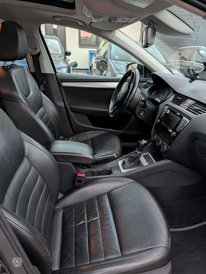 Škoda Octavia - 5