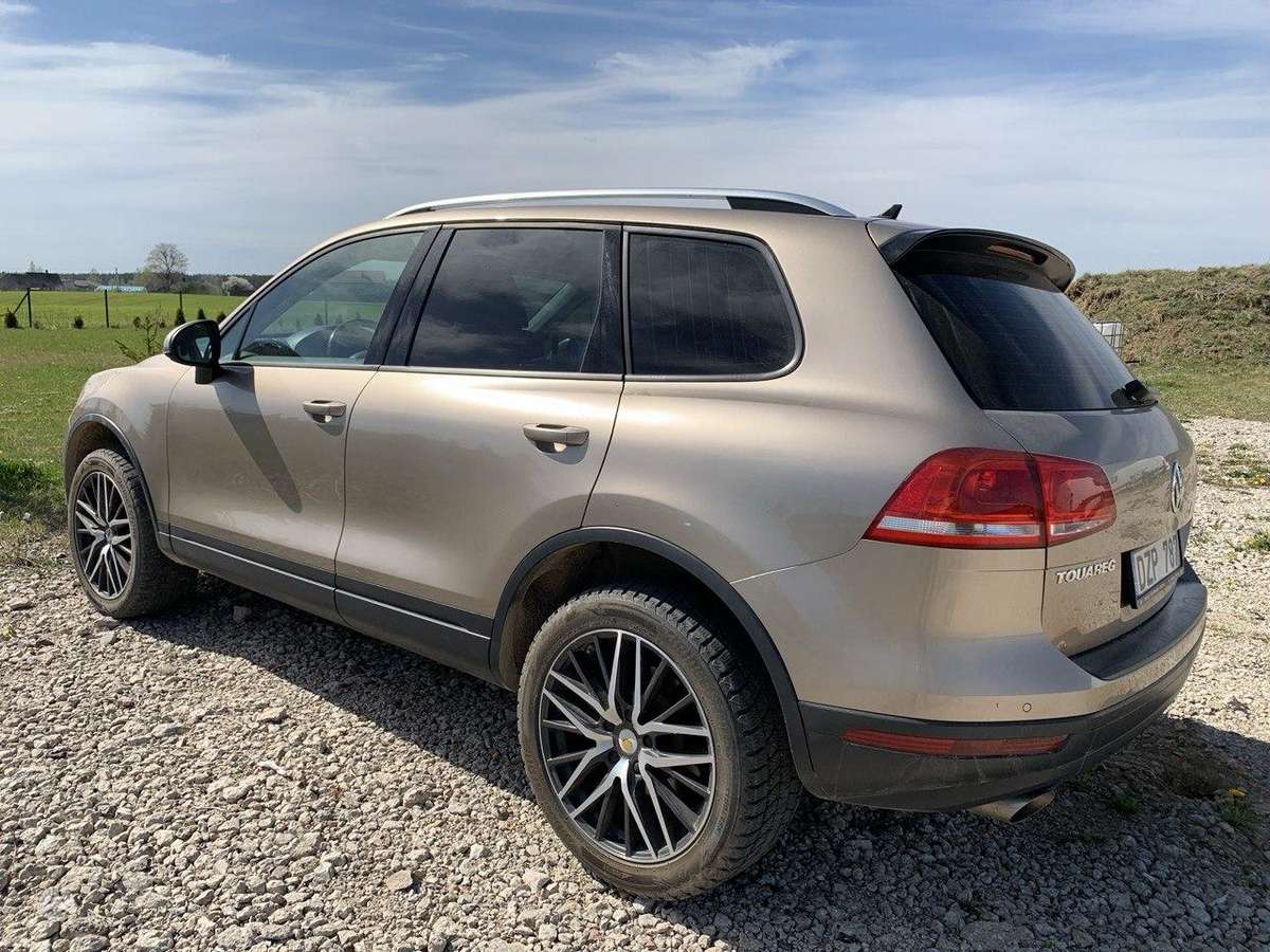 Volkswagen Touareg - 5