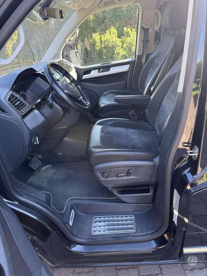 Volkswagen Multivan, 2.0 l., Минивэн