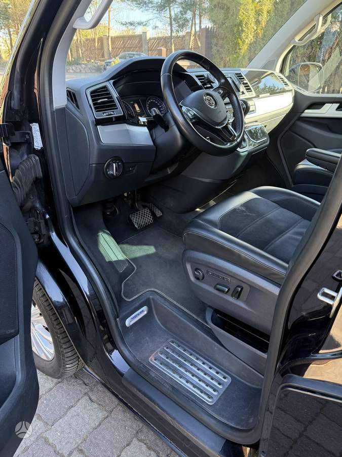 Volkswagen Multivan, 2.0 l., Минивэн