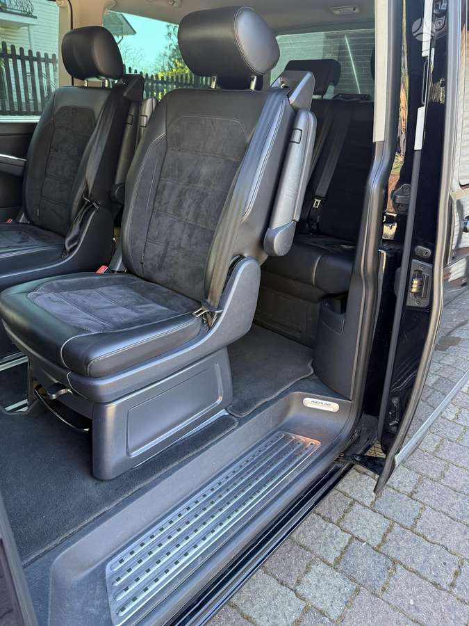 Volkswagen Multivan, 2.0 l., Минивэн