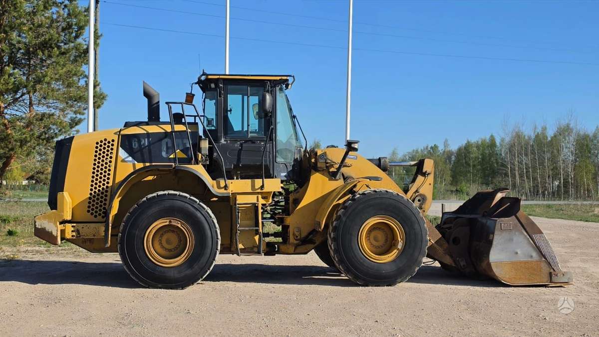 Caterpillar 962K, frontal loader