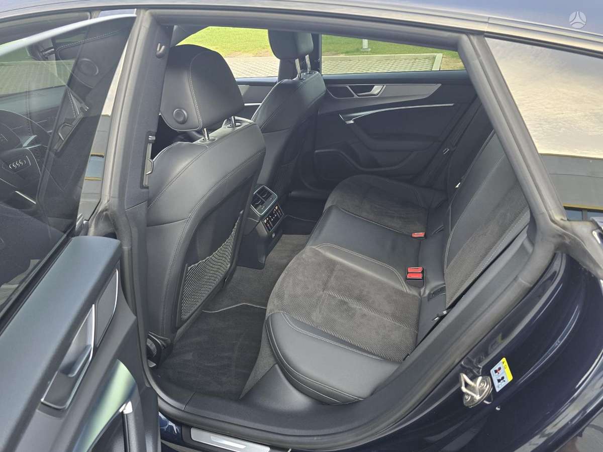 Audi A7, 2.0 l., hatchback