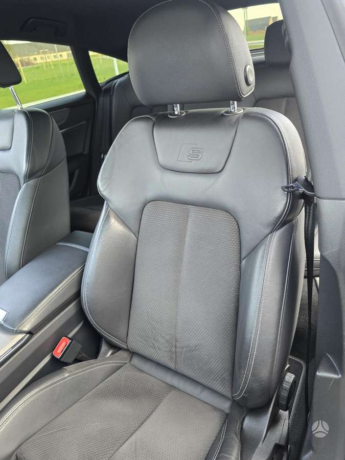 Audi A7, 2.0 l., hatchback