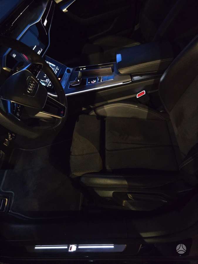 Audi A7, 2.0 l., hatchback