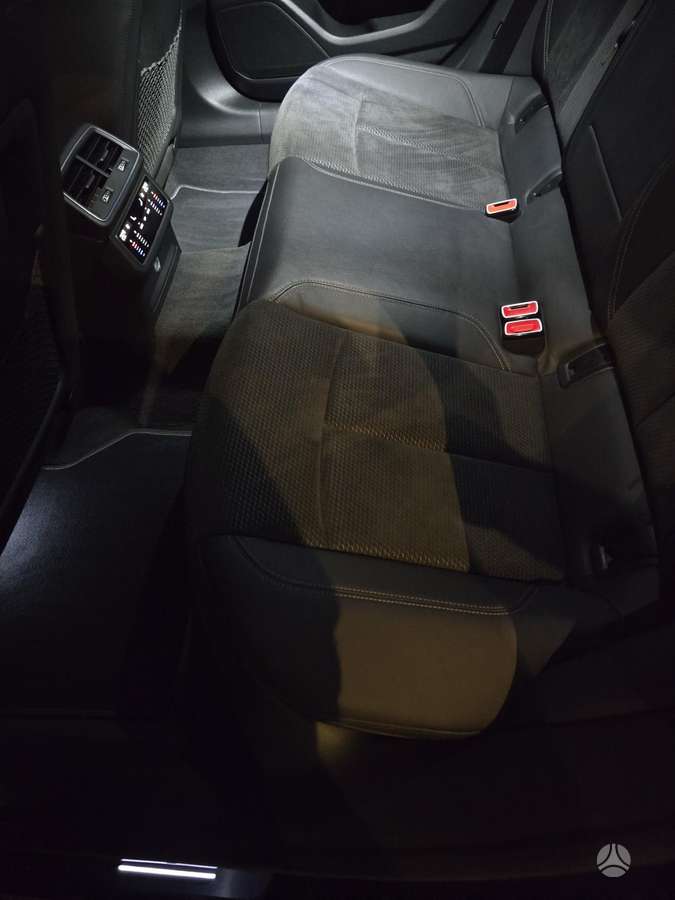 Audi A7, 2.0 l., hatchback