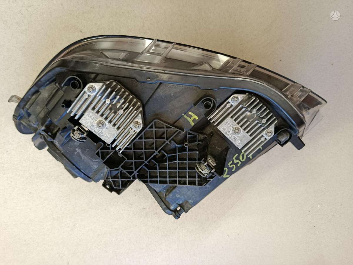 BMW 1 serija, 1ZS01074142, lights