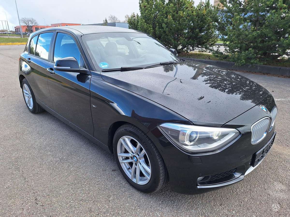 BMW 120, 2.0 l., Хэтчбек