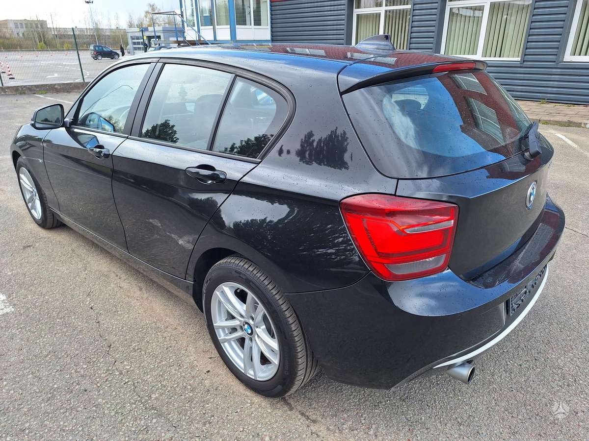 BMW 120, 2.0 l., Хэтчбек