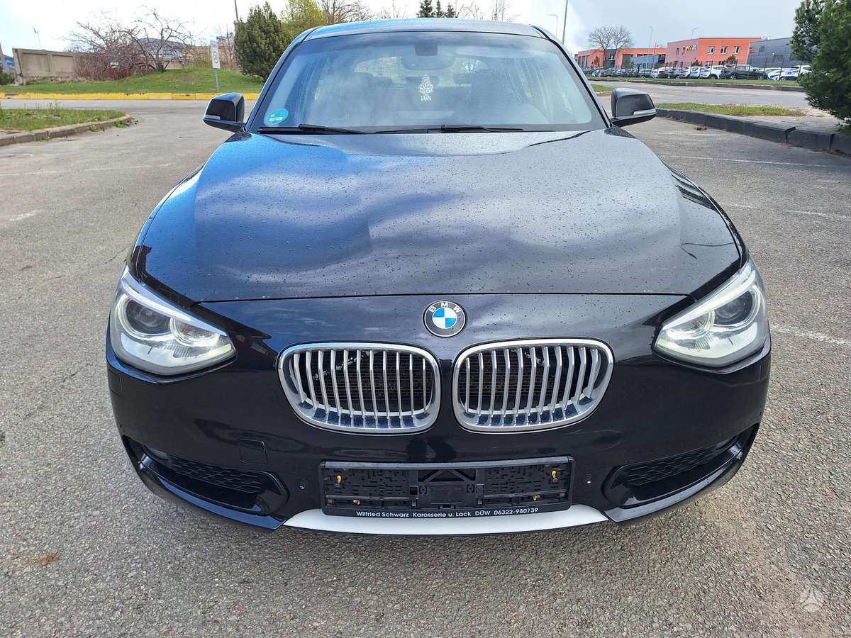 BMW 120, 2.0 l., hatchback