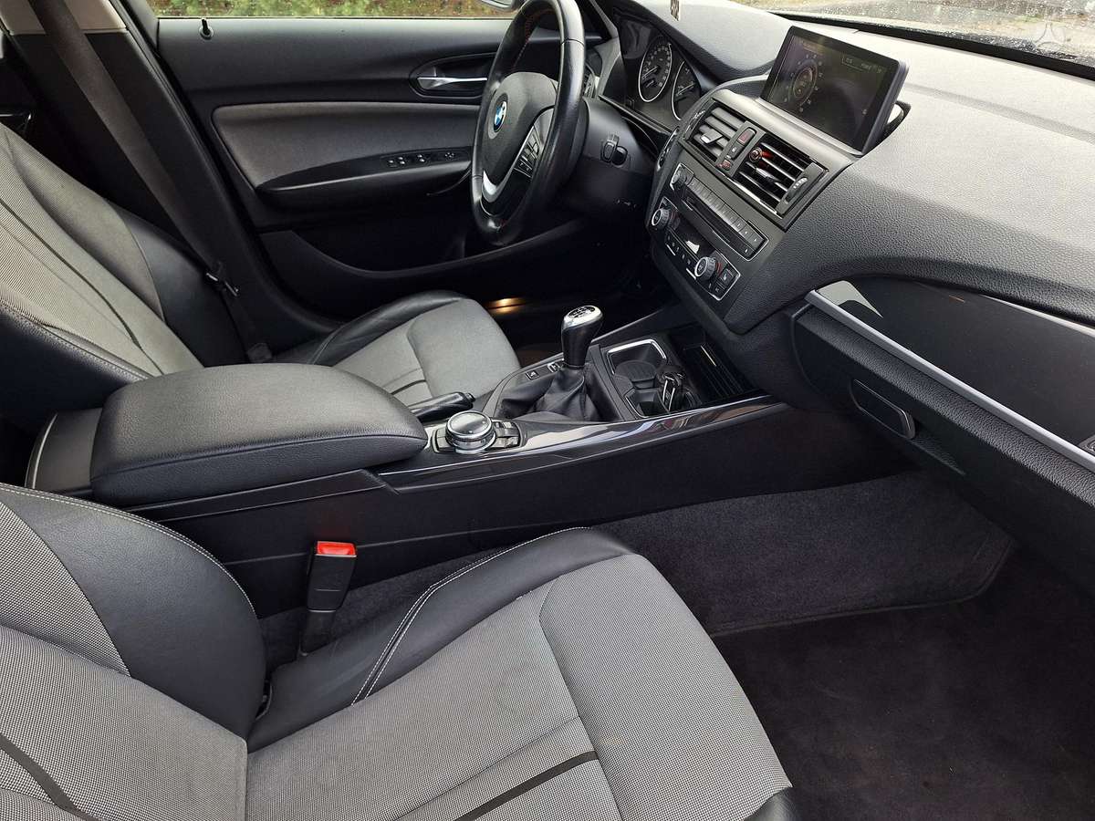 BMW 120, 2.0 l., Хэтчбек
