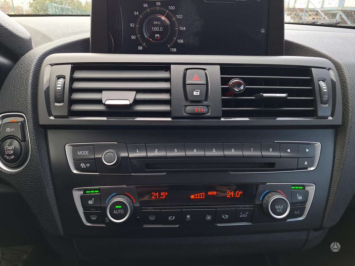 BMW 120, 2.0 l., Хэтчбек