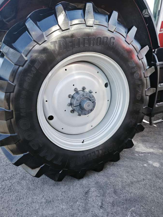 Massey Ferguson 8S.205, тракторы