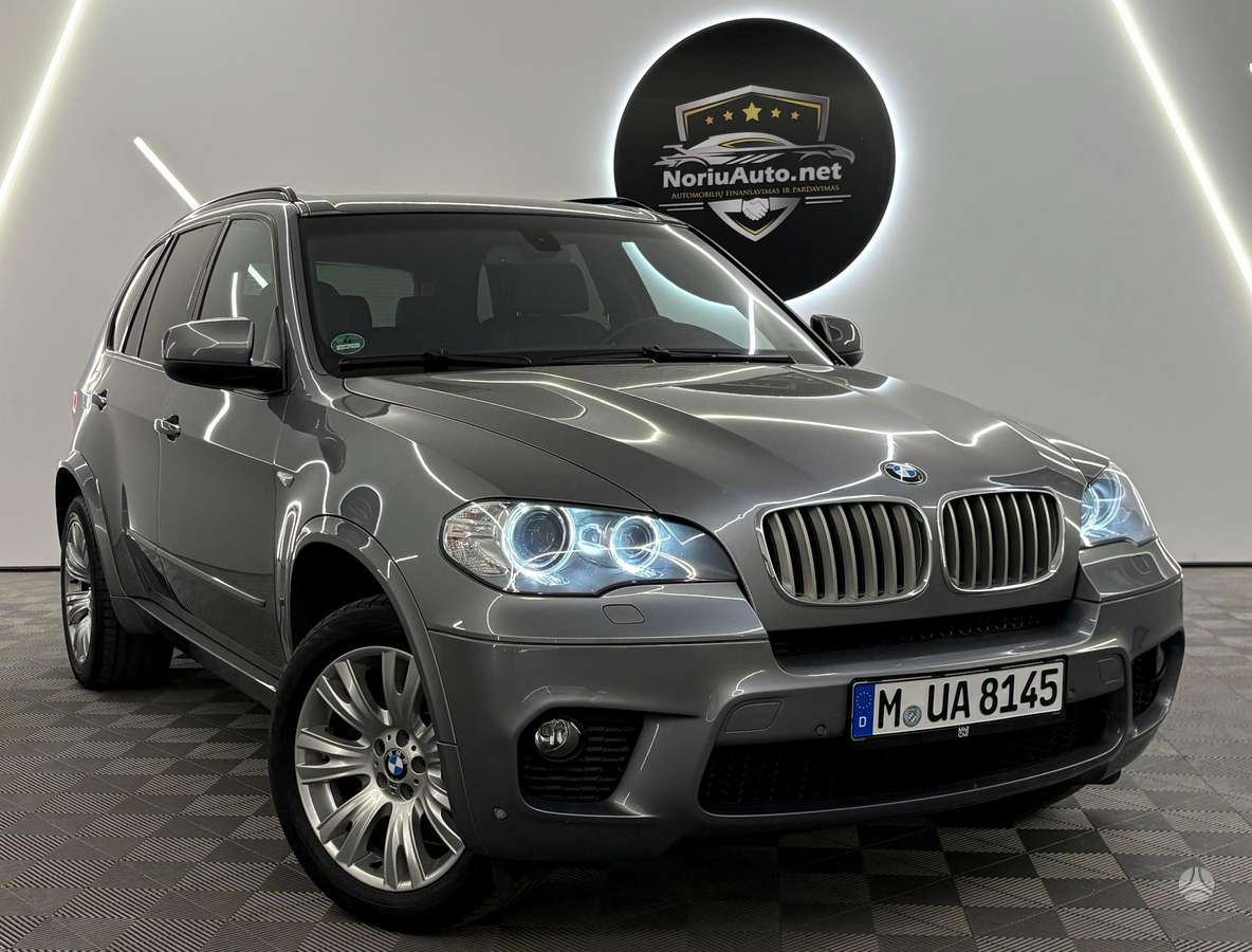 BMW X5, 3.0 l., visureigis / krosoveris