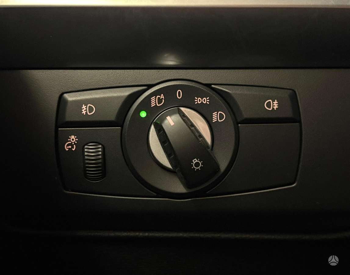 BMW X5, 3.0 l., visureigis / krosoveris