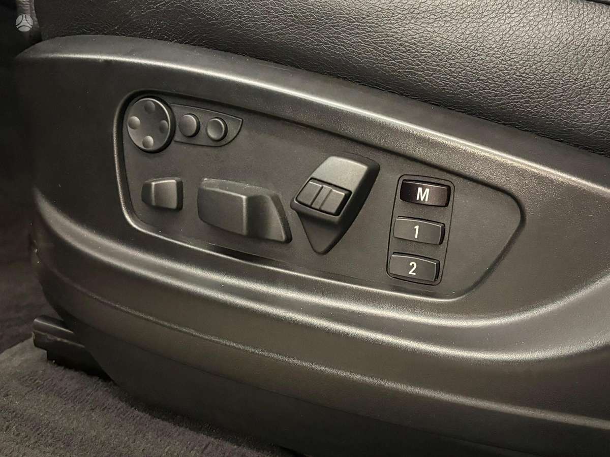 BMW X5, 3.0 l., visureigis / krosoveris
