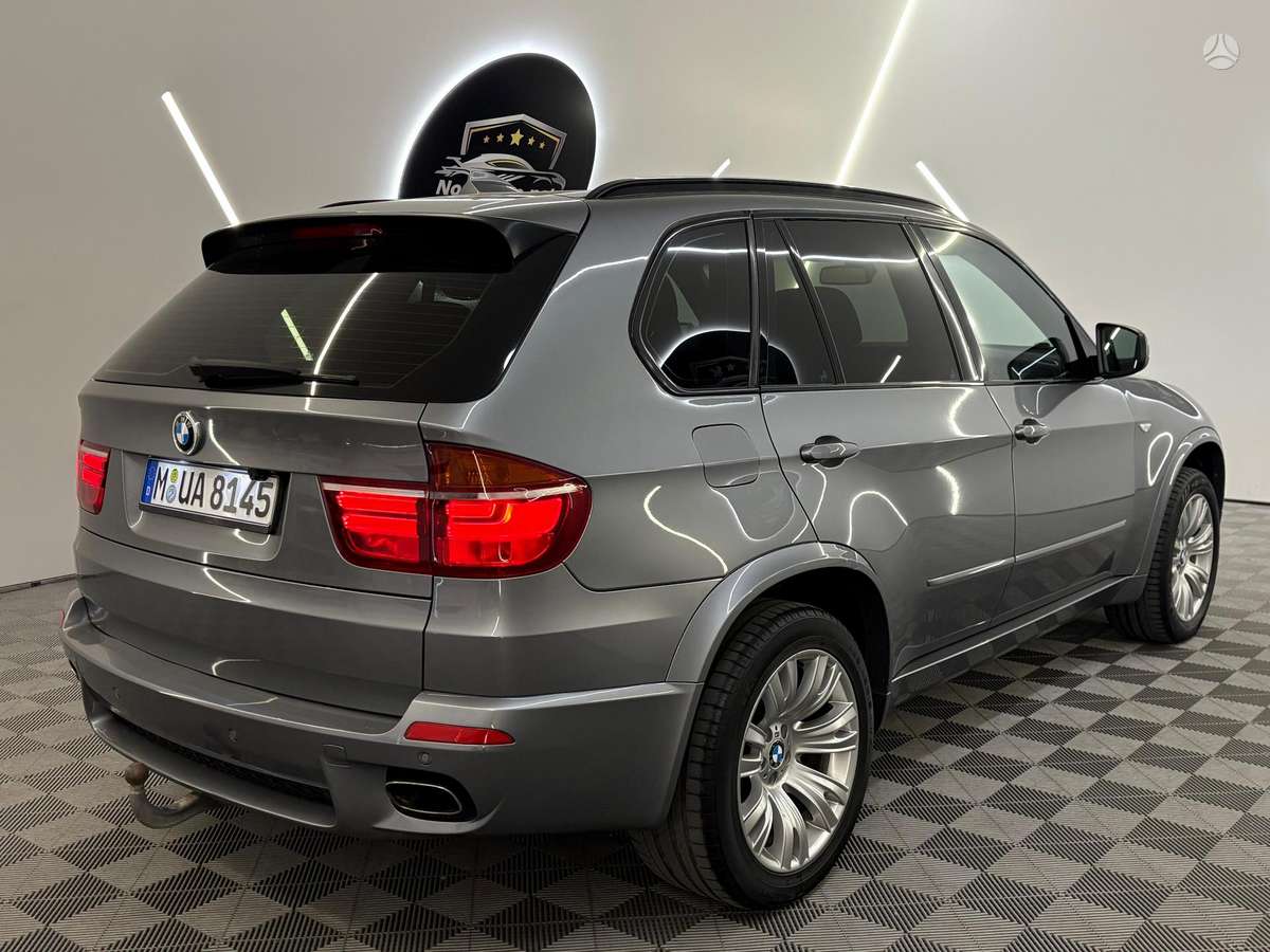 BMW X5, 3.0 l., visureigis / krosoveris