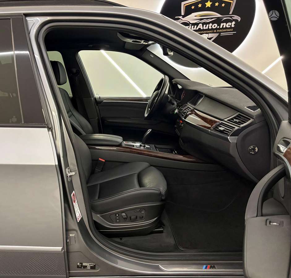 BMW X5, 3.0 l., visureigis / krosoveris