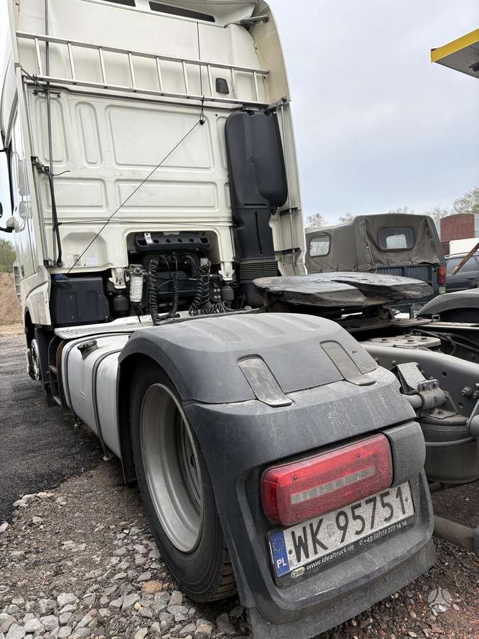 DAF XF 460 FT, double sleeper