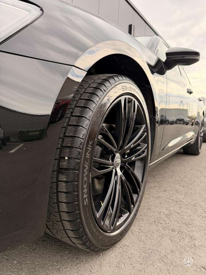 Audi A6, 2.0 l., universalas