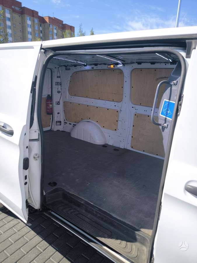 Opel Vivaro,MB Vito, cargo van