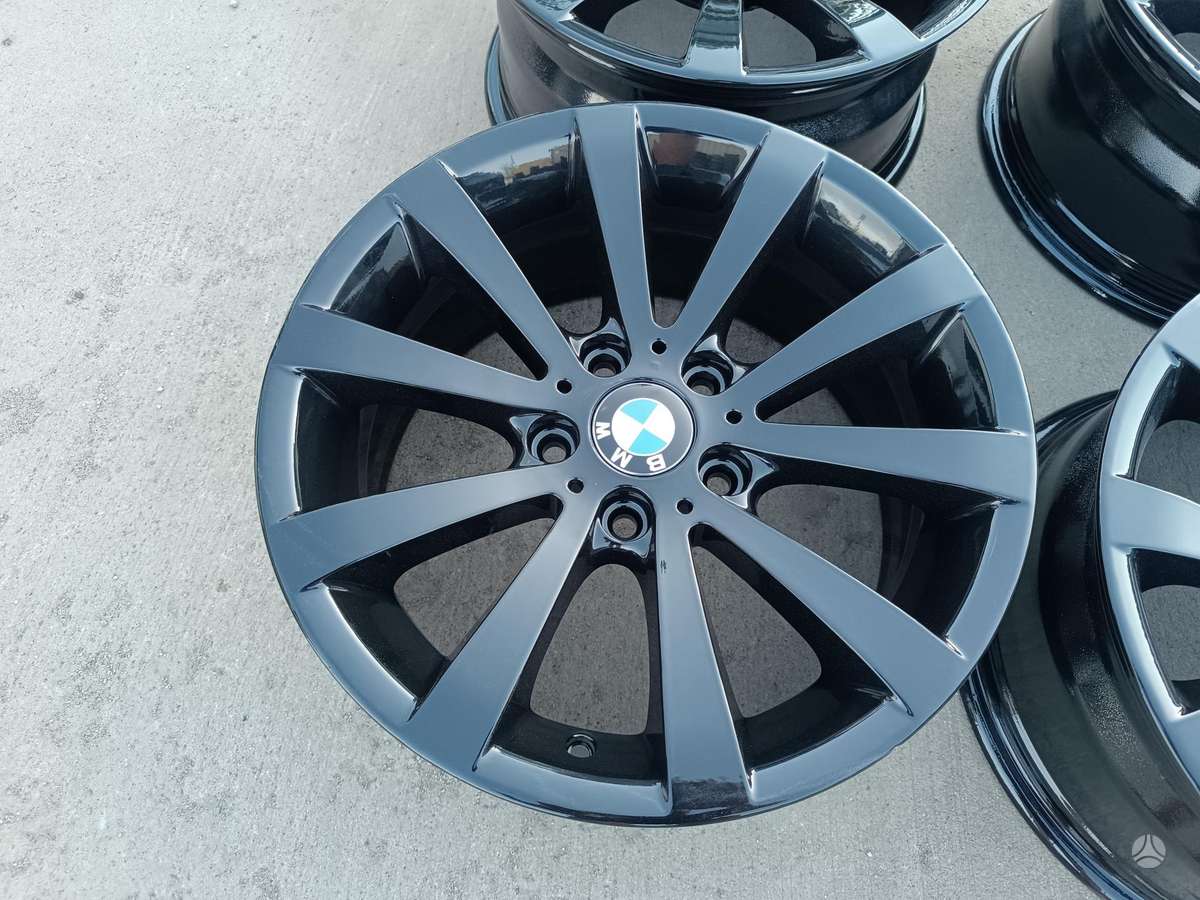 BMW, lengvojo lydinio, R17