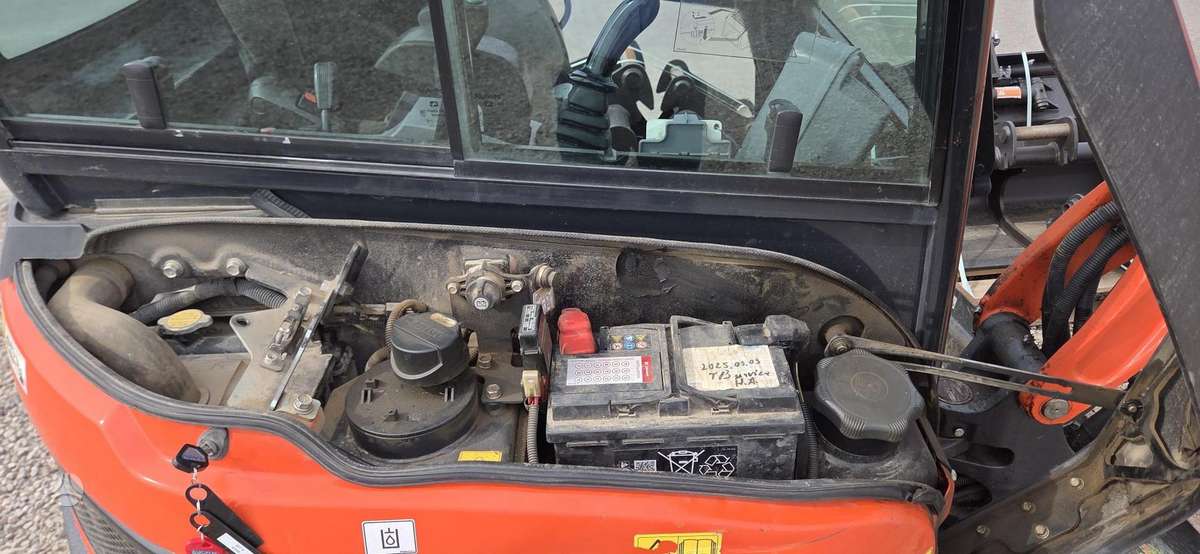 Kubota U27-4, мини-экскаваторы