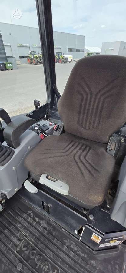 Kubota U27-4, мини-экскаваторы