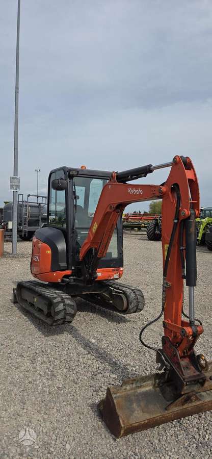Kubota U27-4, mini ekskavatori