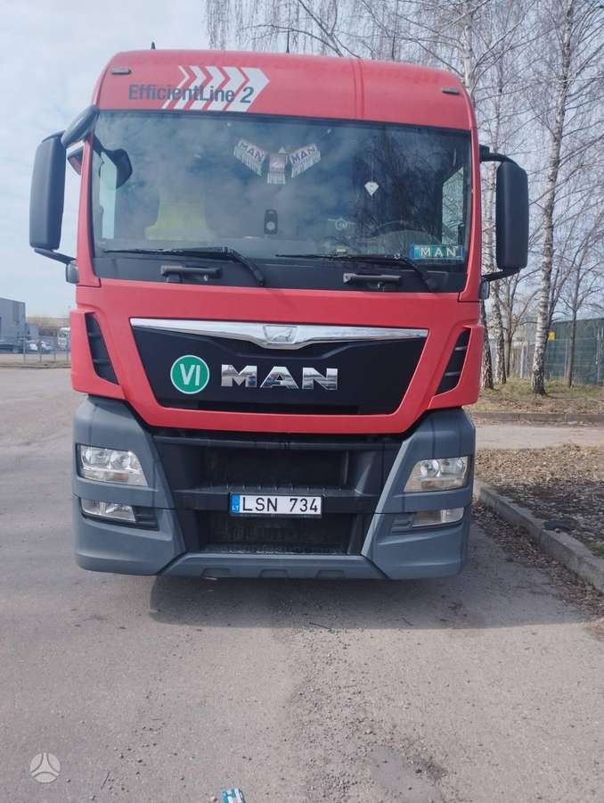 MAN TGX 18.440, double sleeper