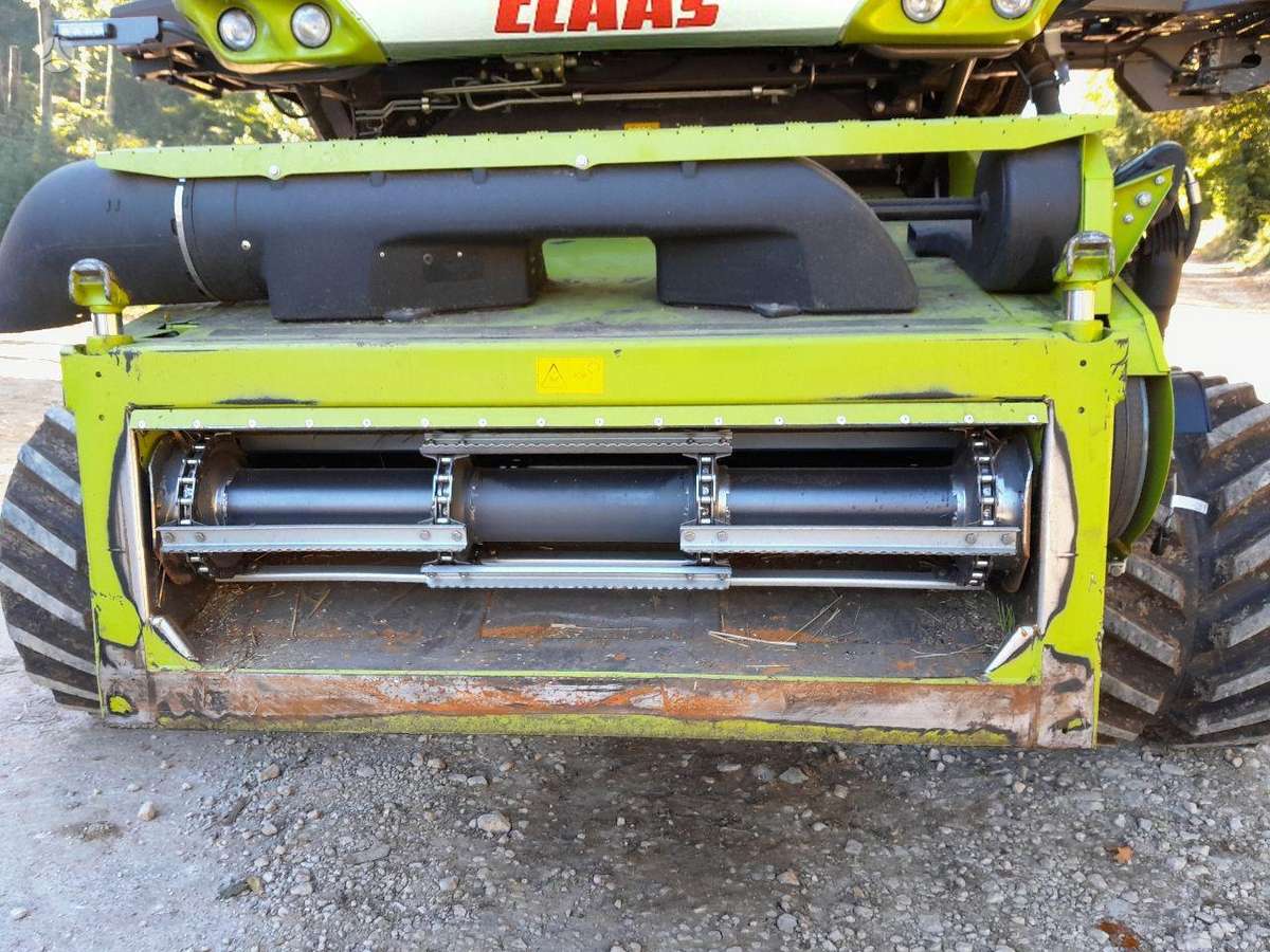 Claas Lexion 8900TT, combine harvesters