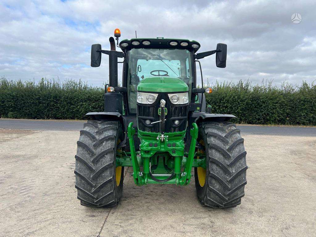 John Deere 6R185, traktori