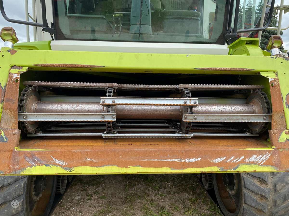 Claas Lexion 770TT, combine harvesters