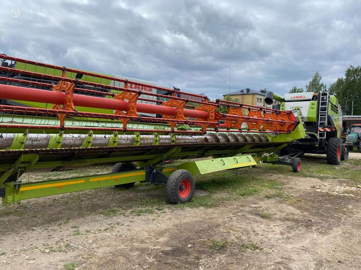 Claas Lexion 770TT, kombainai