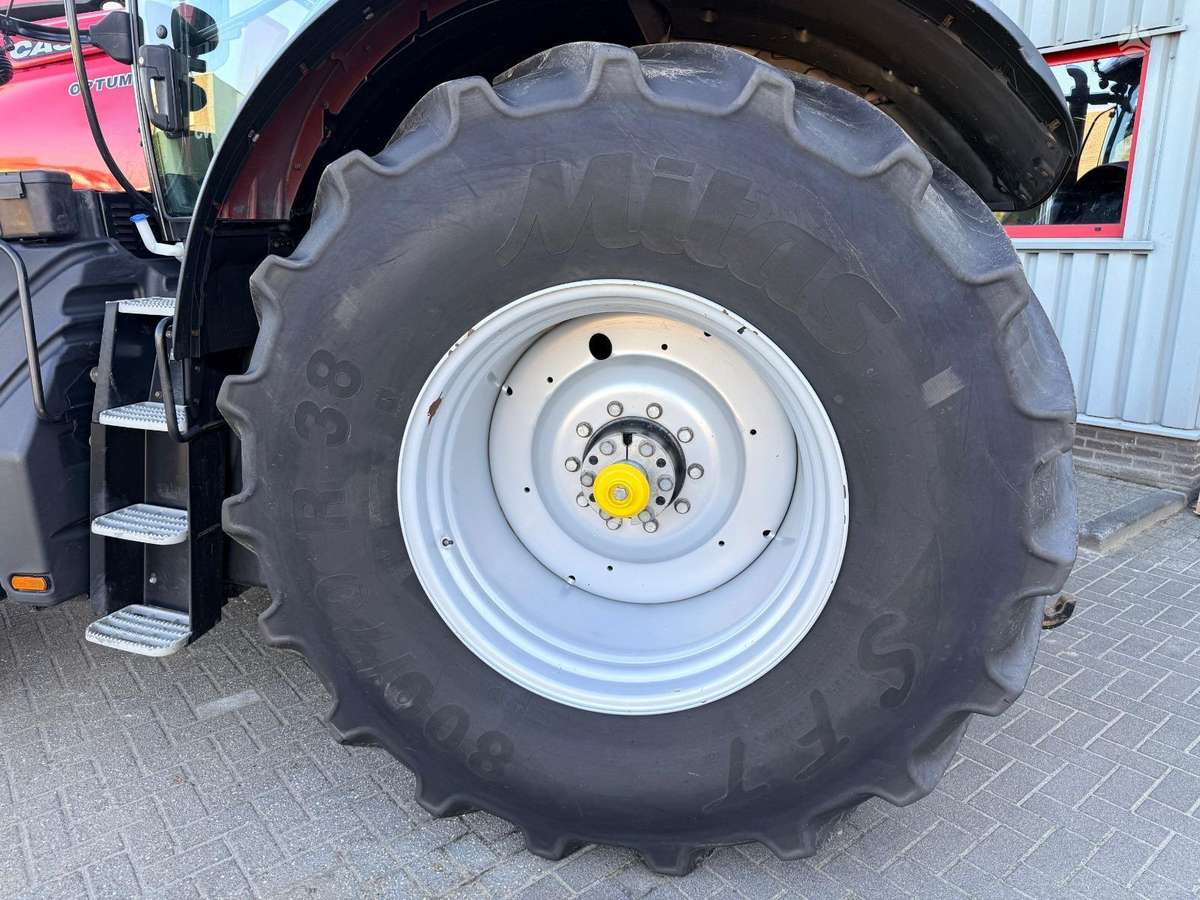 Case-IH Optum 300 CVX, тракторы