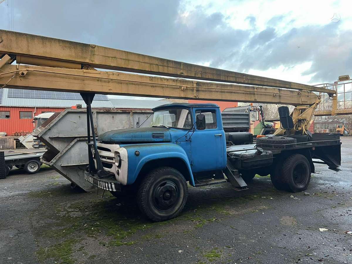 Zil 130, boom lift