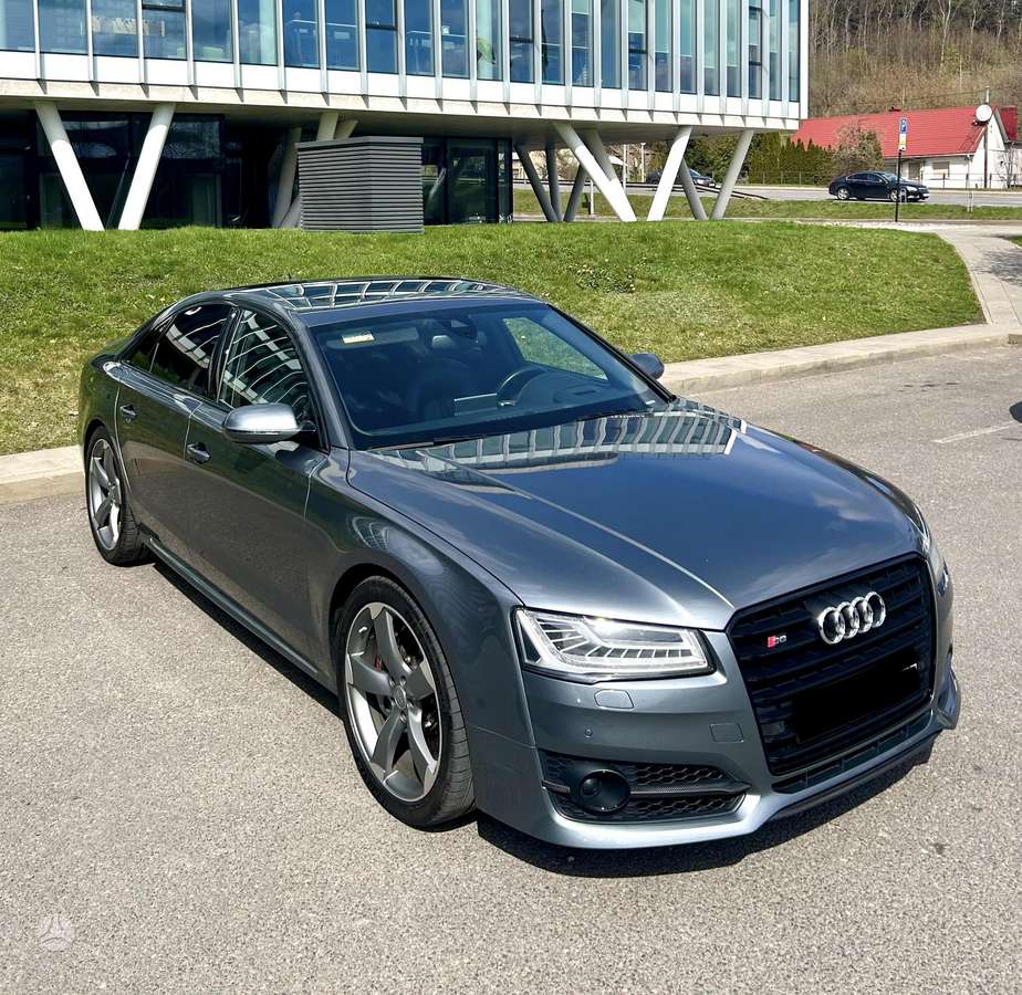 Audi S8, 4.0 l., saloon / sedan