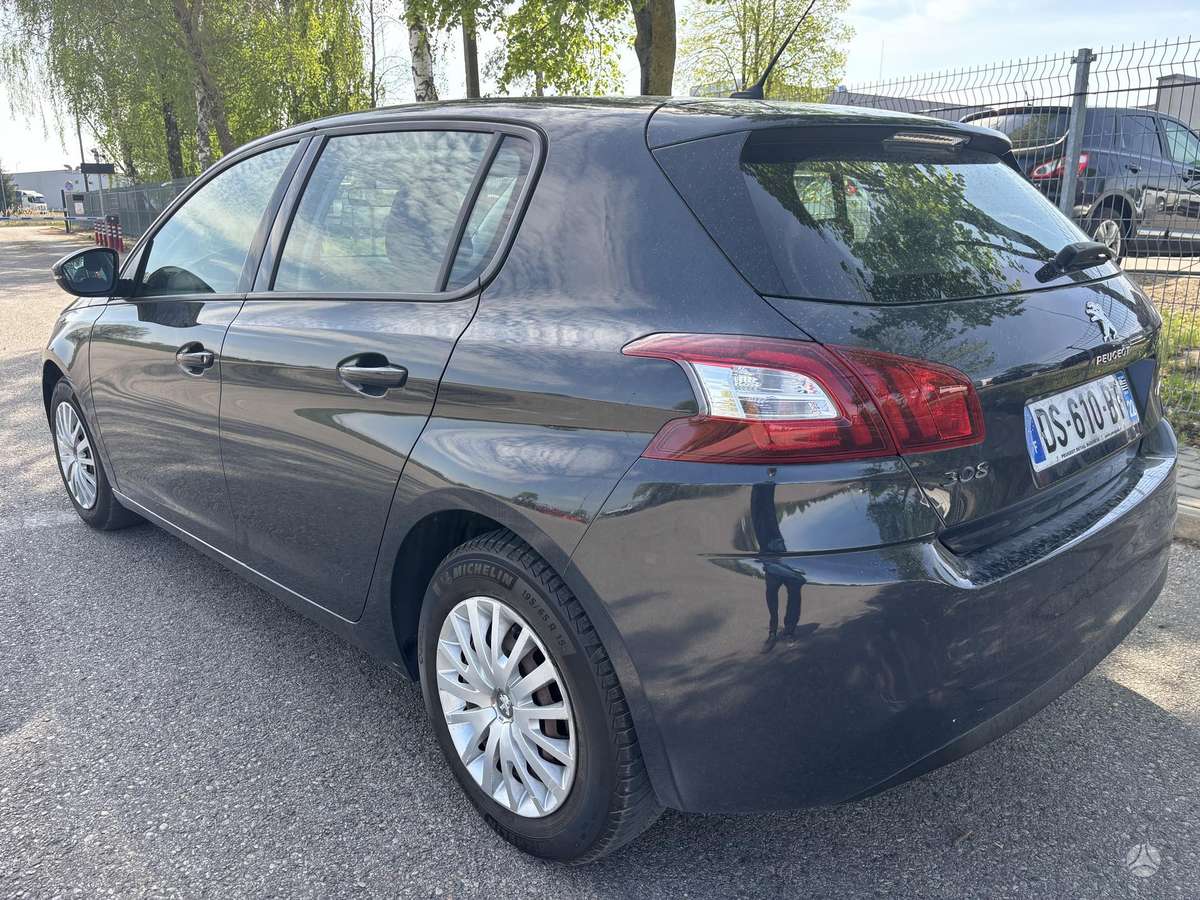 Peugeot 308 - 5