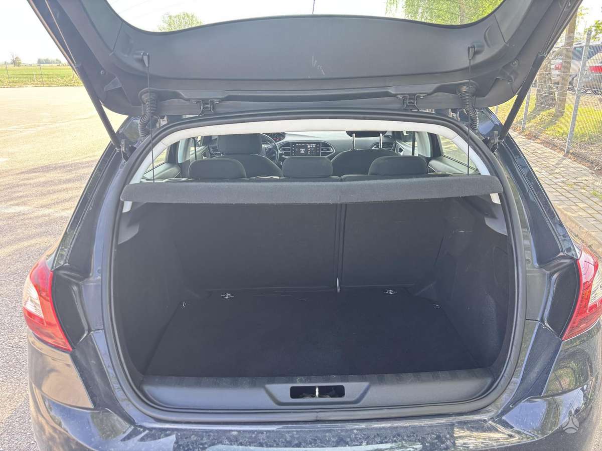 Peugeot 308 - 7