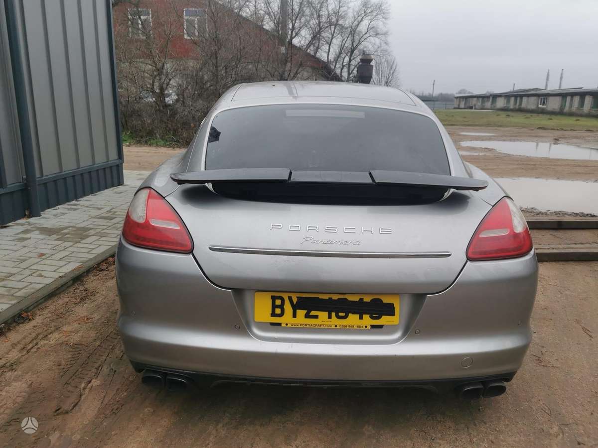 Porsche Panamera for parts