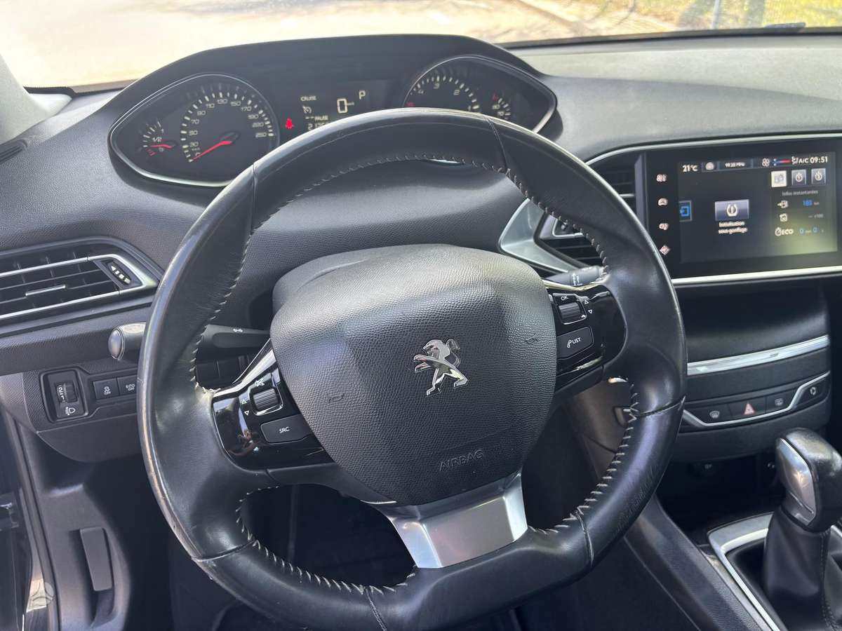 Peugeot 308 - 11